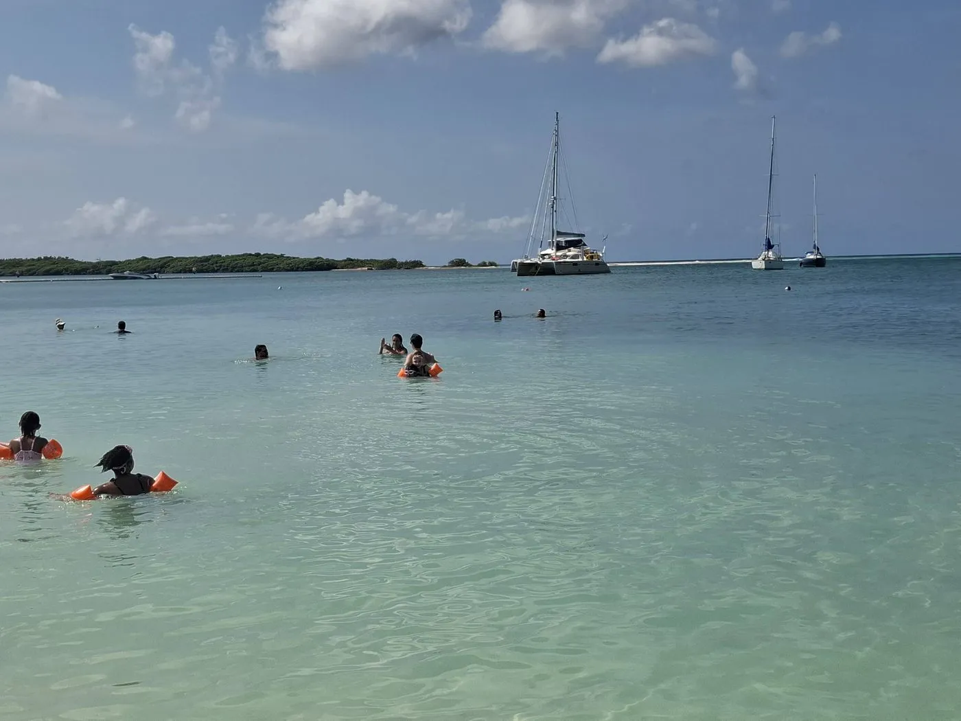 Playa en la mañana, Aruba
