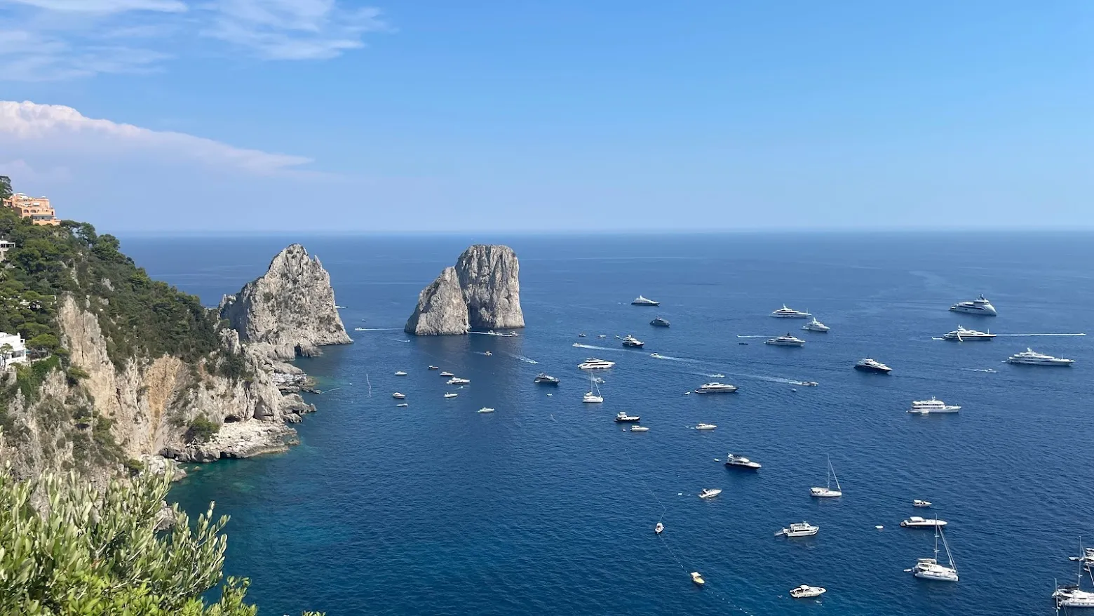 Los Faraglioni de Capri
